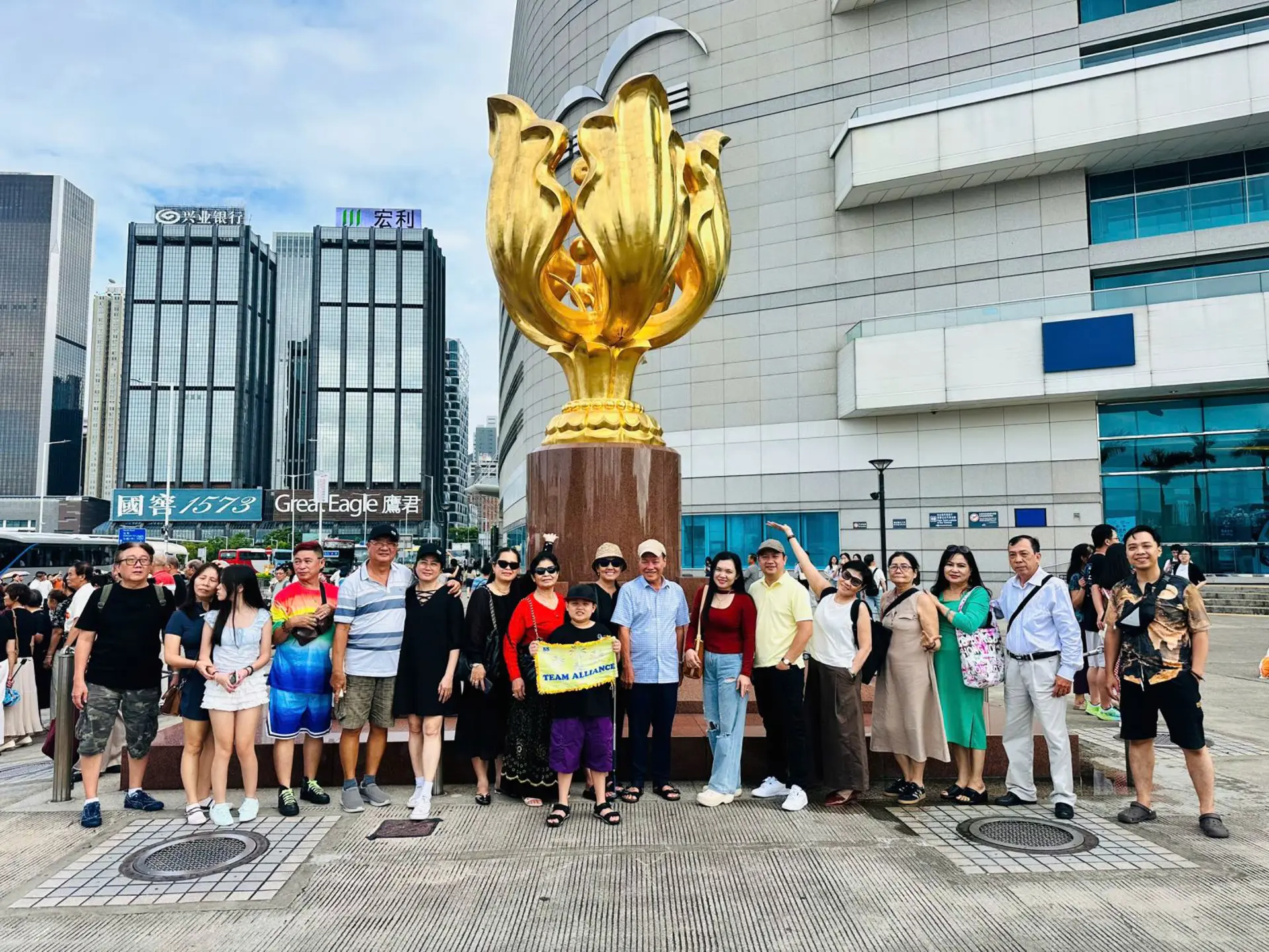 Hành Trình Khám Phá Du Lịch Liên Tuyến Hông Kông  - Trung Quốc
