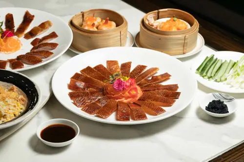 Ẩm thực du thuyền Star Voyager - Điểm nhấn hấp dẫn trên hành trình nghỉ dưỡng cao cấp nhất 2026 