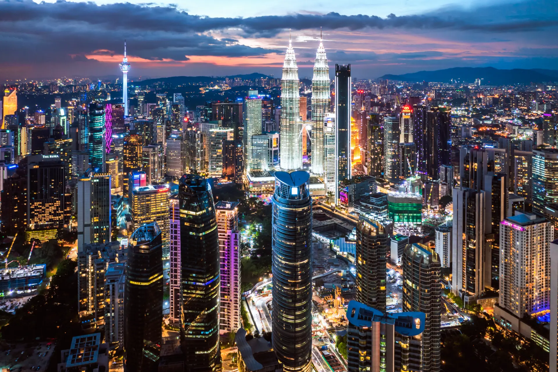 Kuala Lumpur Có Gì Chơi? Top Trải Nghiệm Đáng Thử Khi Du Lịch Malaysia 2026 