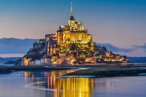 Mont-Saint-Michel có gì đặc biệt mà được chọn cho “siêu đám cưới” của Hề Mộng Dao - Hà Du Quân 2026?