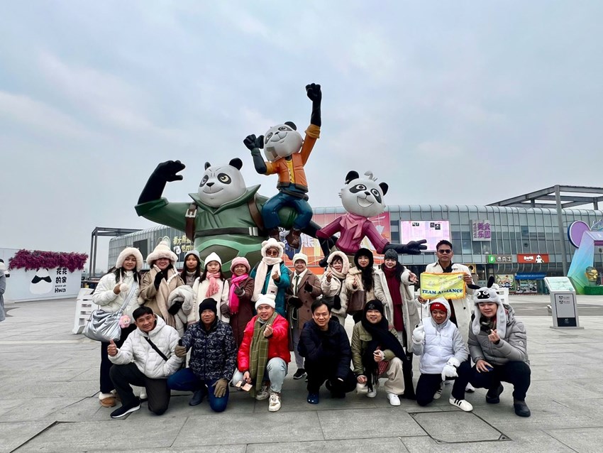 Hành Trình Du Lịch Trung Quốc : Thành Đô- Cửu Trại Câu- Gia Cô Sơn