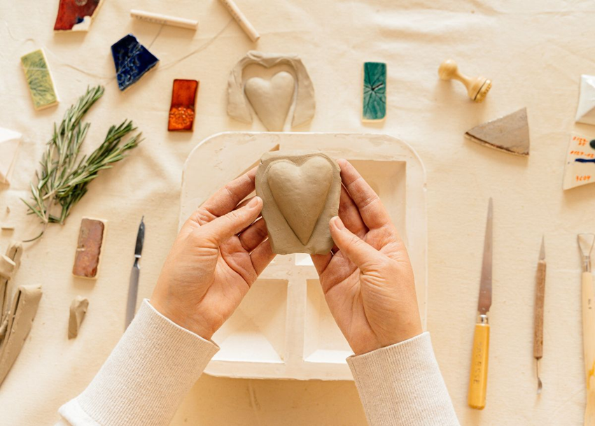 Gợi Ý Quà Tặng Handmade 8/3 – Tự Tay Làm Quà Cho Người Phụ Nữ Bạn Yêu