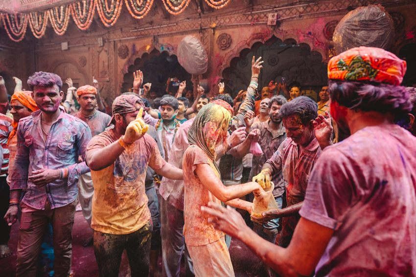 Lễ Hội Ném Bột Màu Holi Ấn Độ – Những Điều Cần Biết Trước Khi Trải Nghiệm