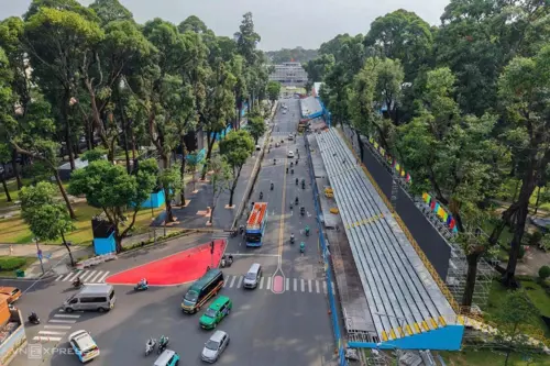 Tp. Hồ Chí Minh Cấm Xe Hơn 20 Tuyến Đường Trung Tâm Từ Chiều 22/4: Du Khách Cần Lưu Ý