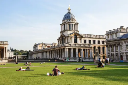 Khám Phá Các Địa Danh “hot Trend” Tại Anh Từ Các Bộ Phim Nổi Tiếng Netflix