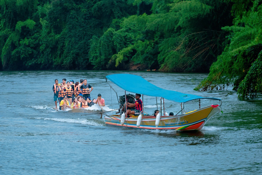 Chèo Thuyền Tại Nakhon Nayok Hè 2025: Mạo Hiểm Giữa Thiên Nhiên Kỳ Vĩ