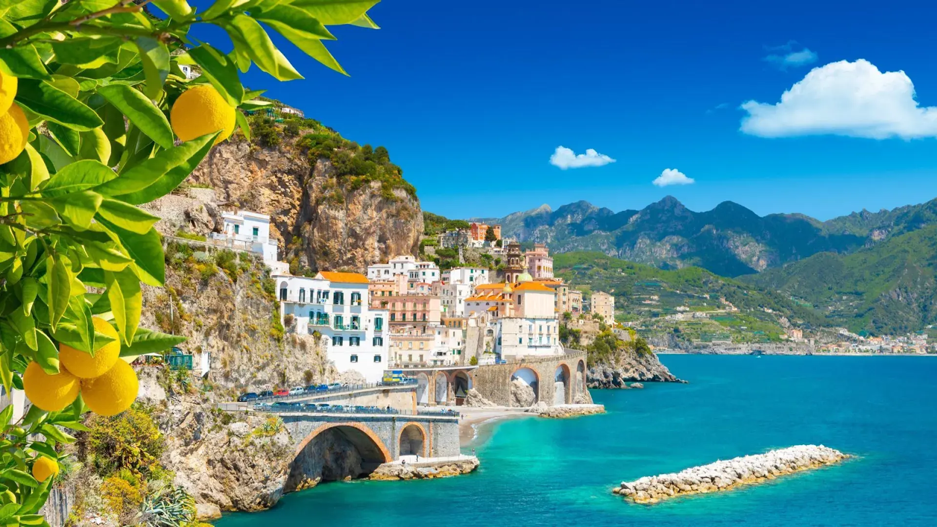 Du Lịch Châu Âu Theo Mùa: Mùa Hè Và Mùa Thu Khác Gì?