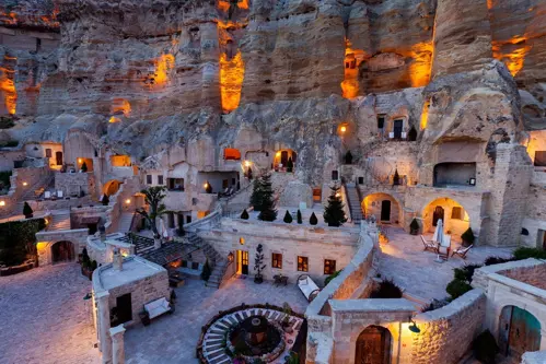 Thành phố ngầm Kayasehir: Độc Quyền Khám Phá Kỳ Quan Cappadocia Mới Nhất 2025
