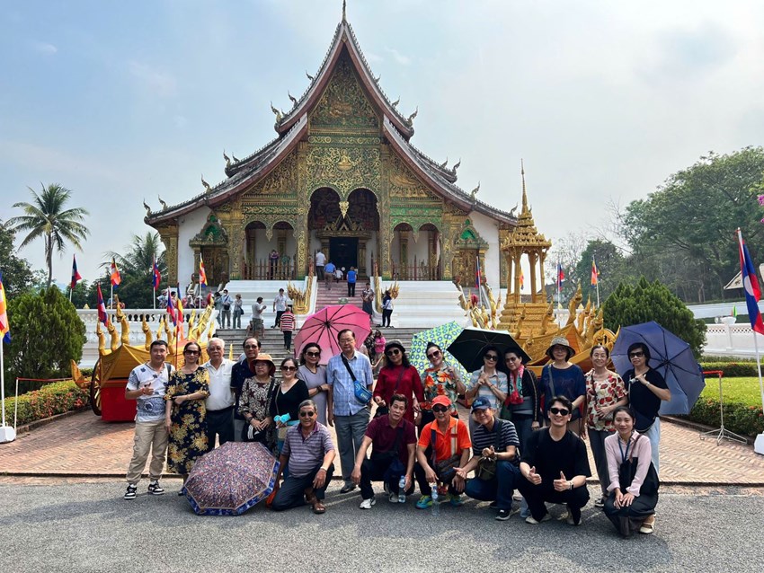 Hành Trình Du Lịch Khám Phá Đất Nước Lào Xinh Đẹp