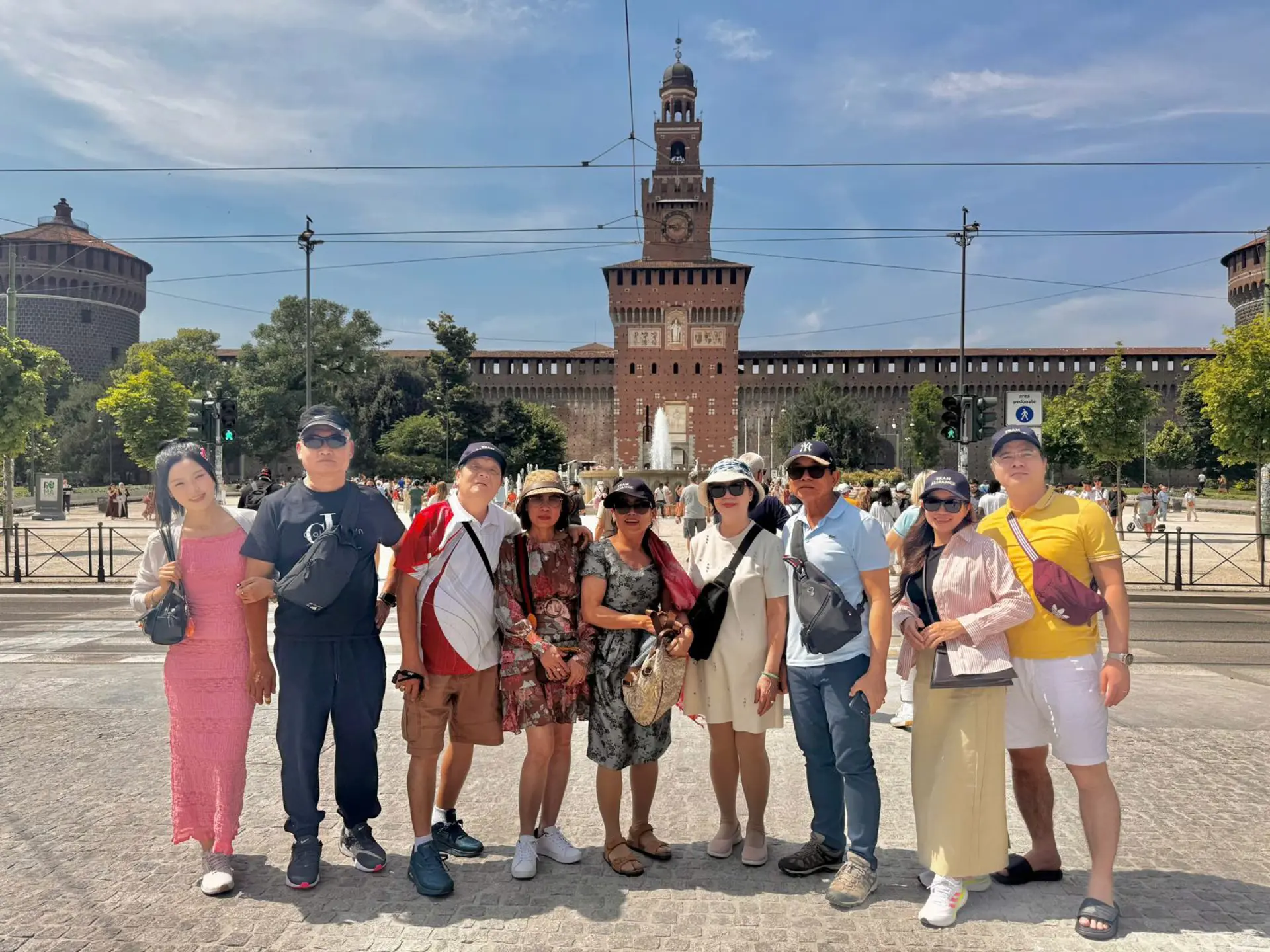 Hành Trình Khám Phá Châu Âu Liên Tuyến 3 Nước Pháp - Thụy Sỹ - Ý