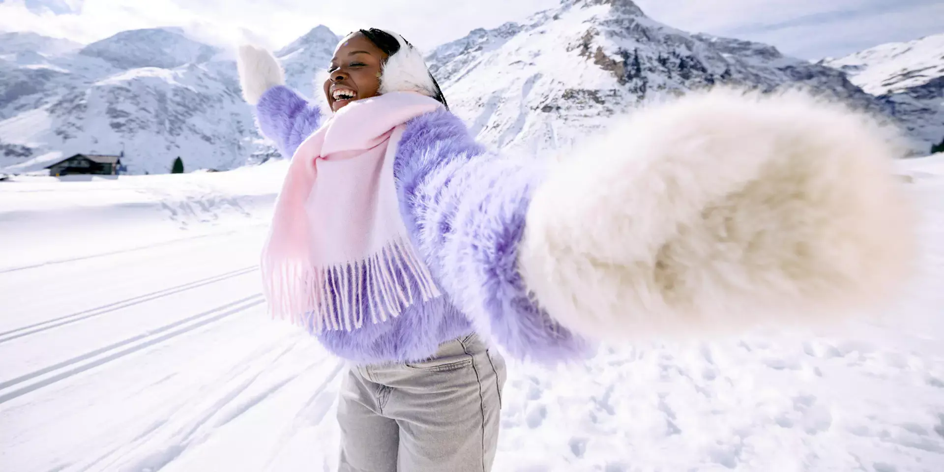 Check-in mùa đông viral 2025 | Top điểm săn ảnh tuyết và ánh đèn đẹp nhất cùng Du Lịch Triều Hảo