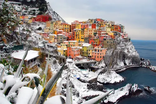 Cinque Terre Ý – Bức tranh sắc màu giữa biển xanh Địa Trung Hải